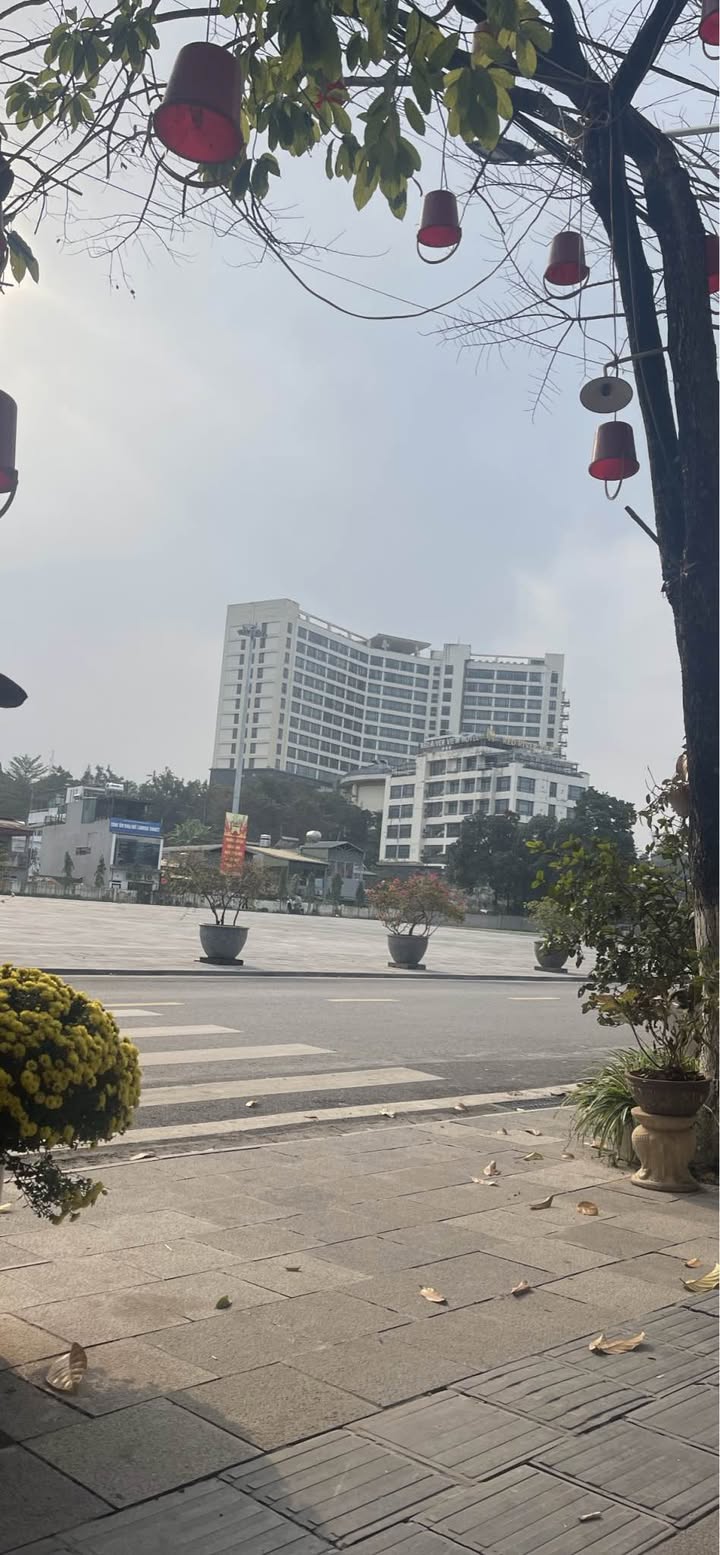 Đất Nền Phố Ngô Quyền 90m² 4.4 Tỷ - Sổ Đỏ Chính Chủ, Kinh Doanh Đỉnh!