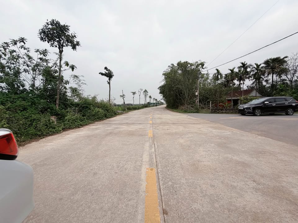 Nhà Phố Vinh 150m² Đường Nguyễn Xí - Mặt Tiền Kinh Doanh Đắc Địa!