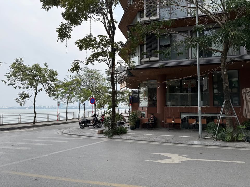 Đất nền Xuân La Tây Hồ 125m² - Sổ đỏ chính chủ, giá đầu tư!