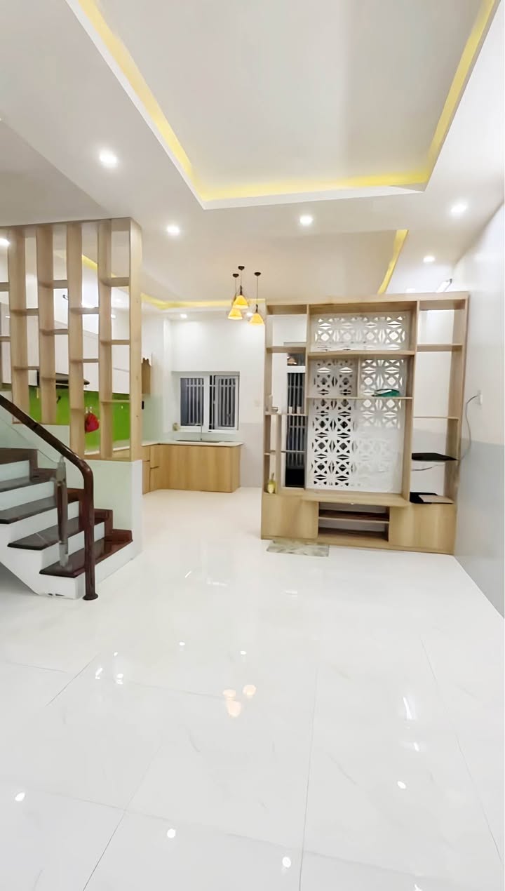 Nhà riêng Tây Sông Hậu 60m² Long Xuyên - Sổ hồng sẵn, chỉ 2 tỷ!