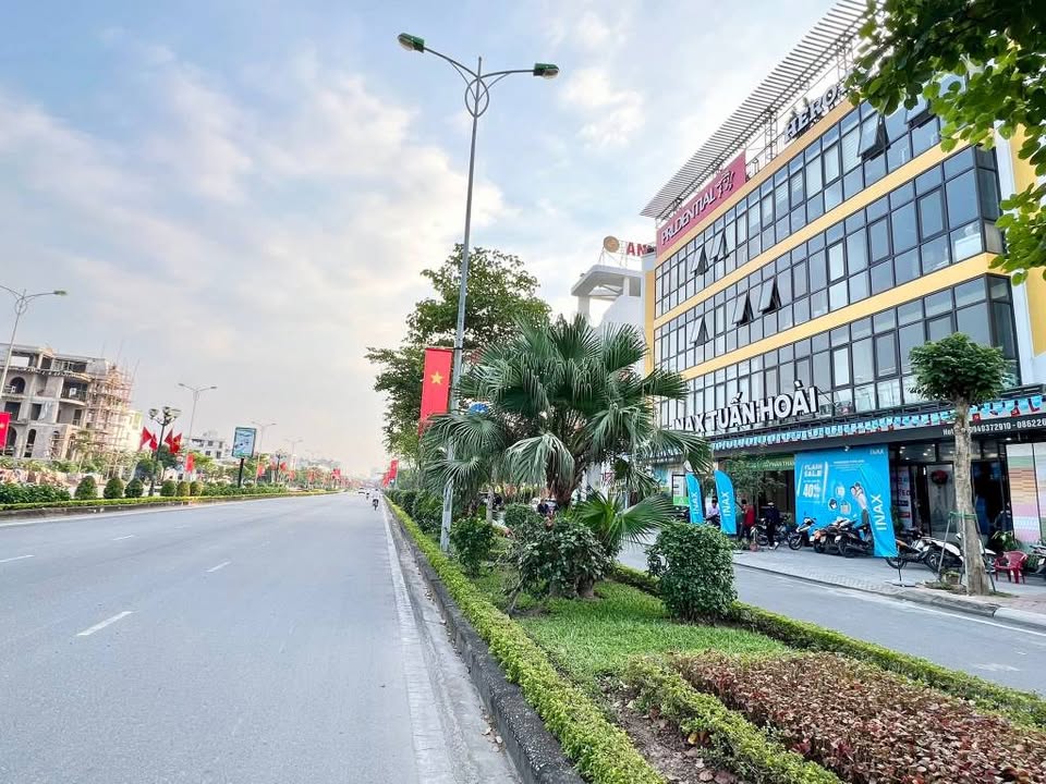 Đất Nền Mặt Tiền Võ Nguyên Giáp, Nam Định - 200m², Hướng Đông, Giá 14 Tỷ