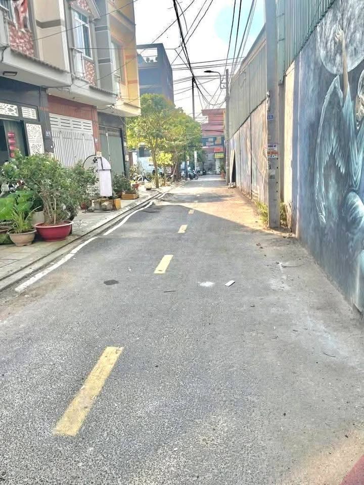 Nhà riêng Tỉnh lộ 10, Bình Tân 52m² - Sổ hồng sẵn, chính chủ bán!