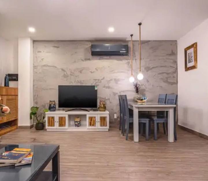 Chung cư tập thể Giải Phóng 70m² - Sổ đỏ 42m² - Giá 4.8 tỷ