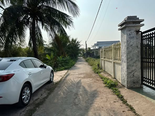 Đất nền Tiên Lãng 384m² giá 2 tỷ - Sổ đỏ chính chủ, xây dựng ngay!