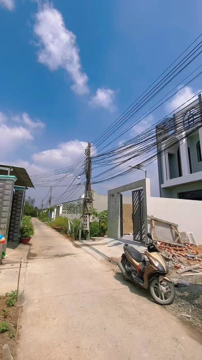 Bán Gấp Nhà Cấp 4 Rộng Rãi Gần KCN Cầu Tràm, Bình Chánh - 1.96 Tỷ