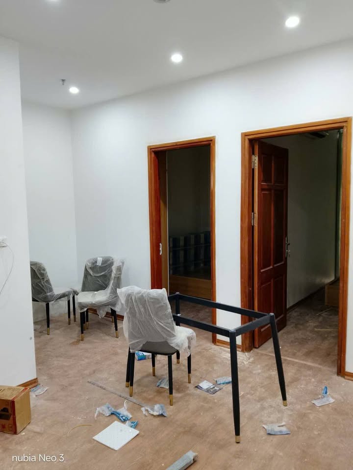 Cho thuê Căn hộ 2N1K, 3N1K Mặt phố Vũ Tông Phan, Thanh Xuân - Nội thất mới