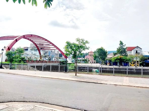 Đất nền Phường Long Hương Bà Rịa 206m² 3.19 tỷ Sổ đỏ chính chủ