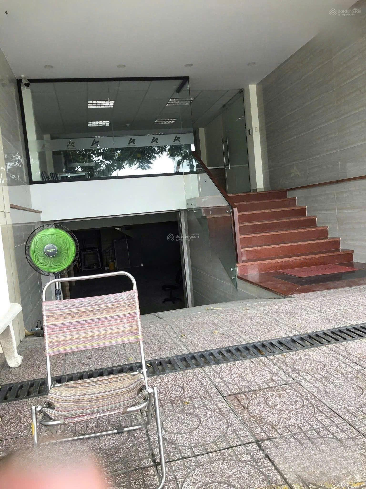 Cho thuê Tòa nhà Mặt tiền Vũ Tông Phan, Q2 - 100m², 66tr/tháng, Sẵn Sàng Kinh Doanh