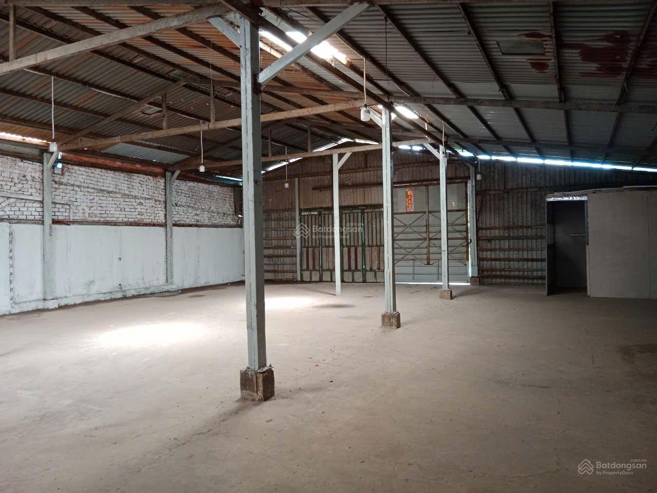 Cho thuê kho xưởng 400m² đường Bông Văn Dĩa, Bình Chánh - Giá 14 triệu/tháng