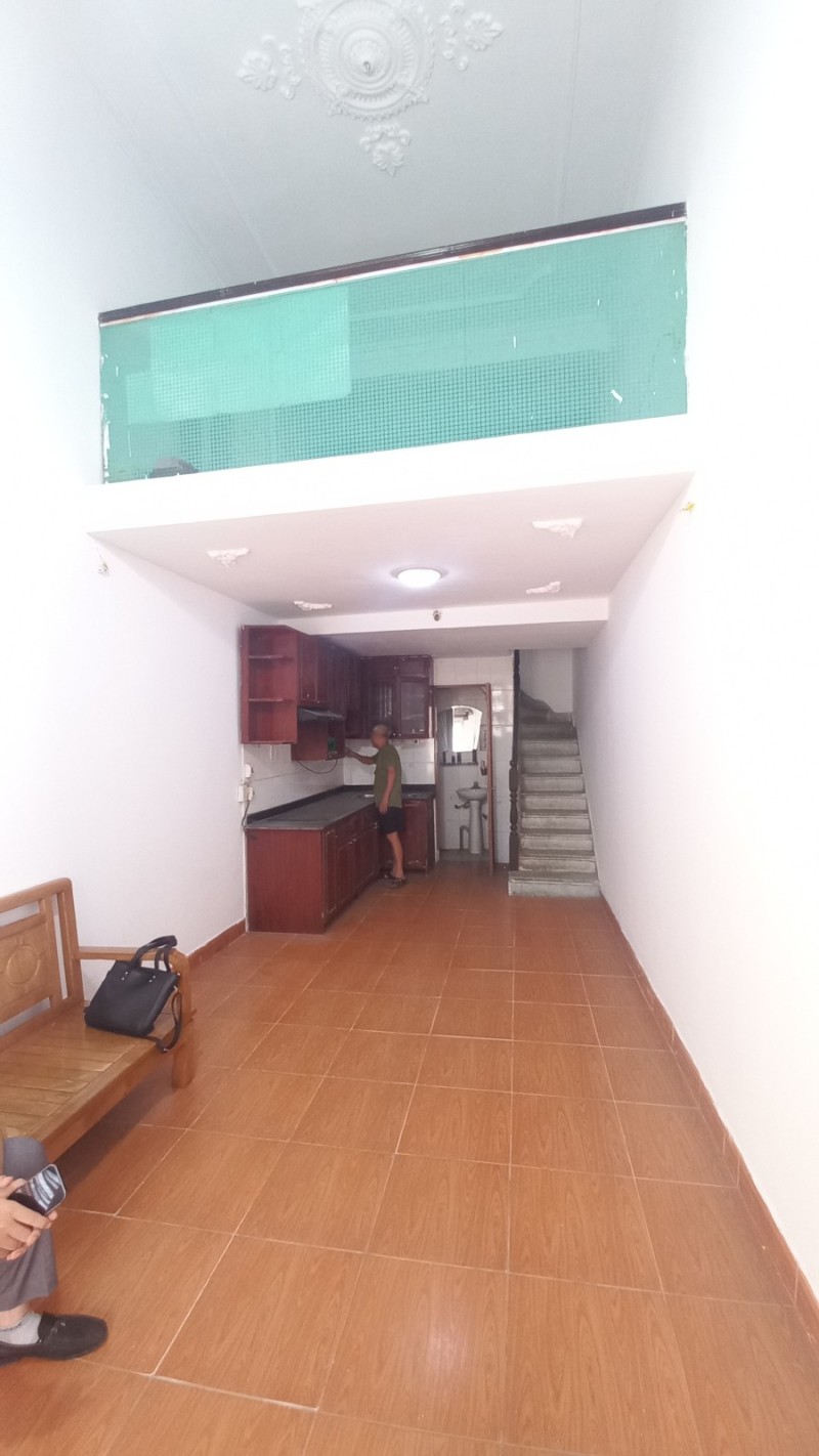 Bán nhà phố Hoàng Mai 35m² giá 2.5 tỷ - Giá tốt hiếm có!