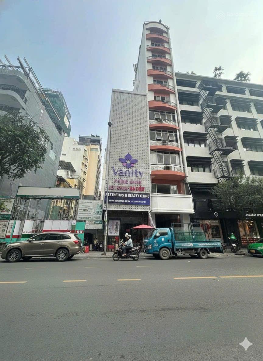 Nhà Phố Hai Bà Trưng, Q1 90m² - Mặt tiền kinh doanh, có thang máy!
