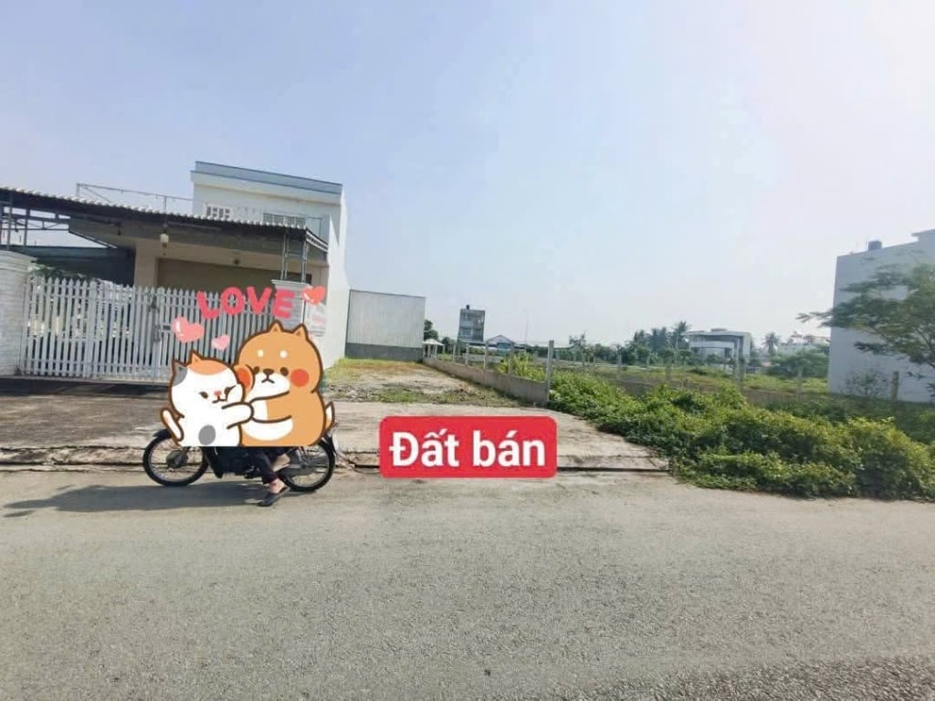 Đất nền Bến Lức 150m² sát góc ngã 4 - Giá 4.35 tỷ