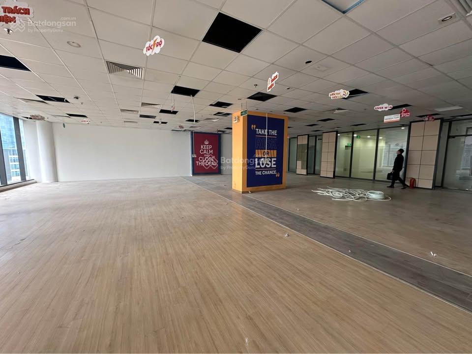 Văn phòng Ngoại Giao Đoàn 185m² - An ninh 24/7, view đẹp!