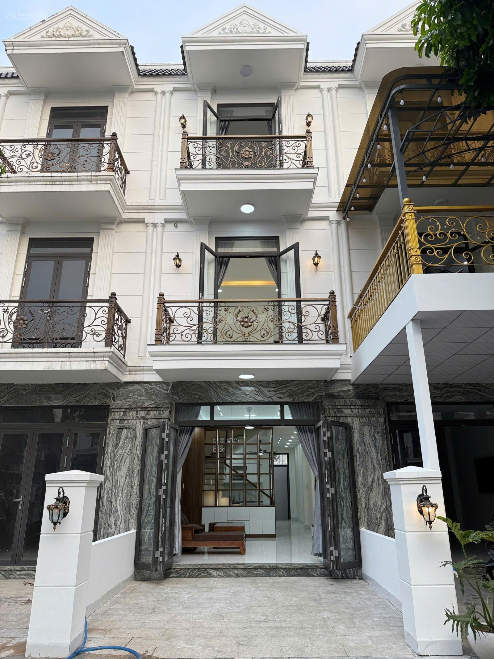 Nhà phố Dĩ An 72m² 7 tỷ - Sổ riêng hoàn công ngay!