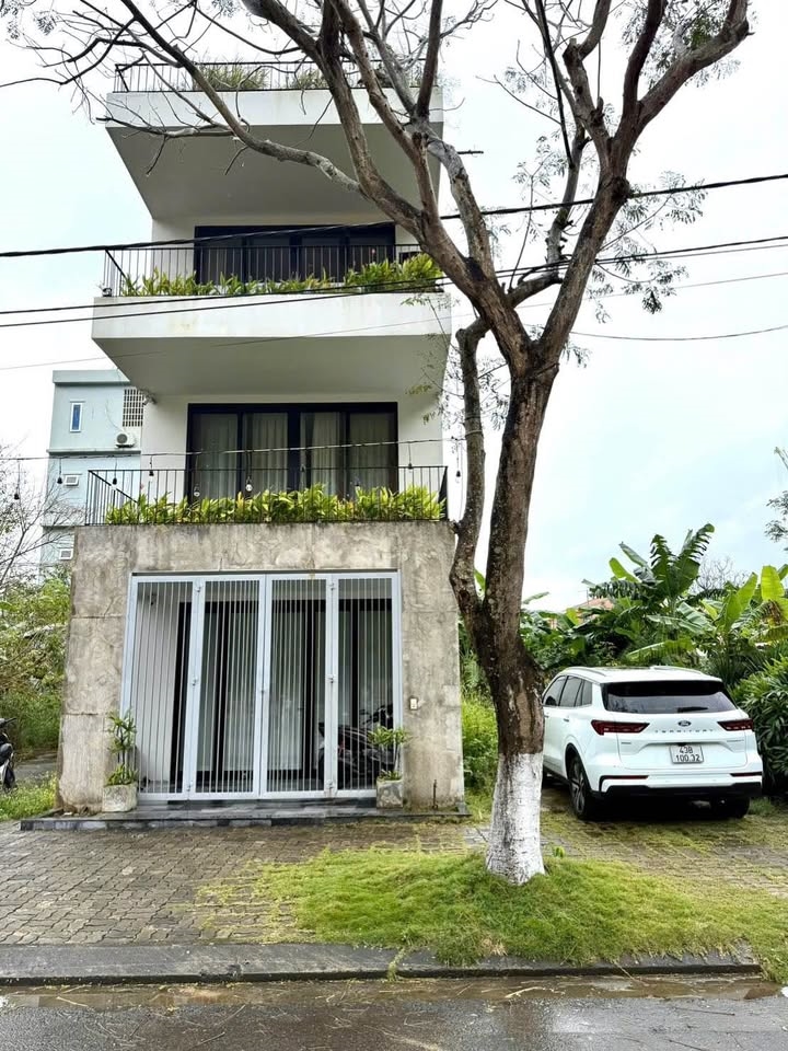 Nhà 3 Tầng Mặt Tiền Hà Tông Huân, Sơn Trà 90m² - Vị trí đắc địa!