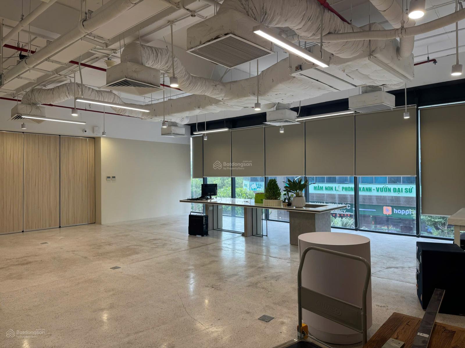 Văn phòng 600m² Ngoại Giao Đoàn, Bắc Từ Liêm - Sẵn sàng làm việc