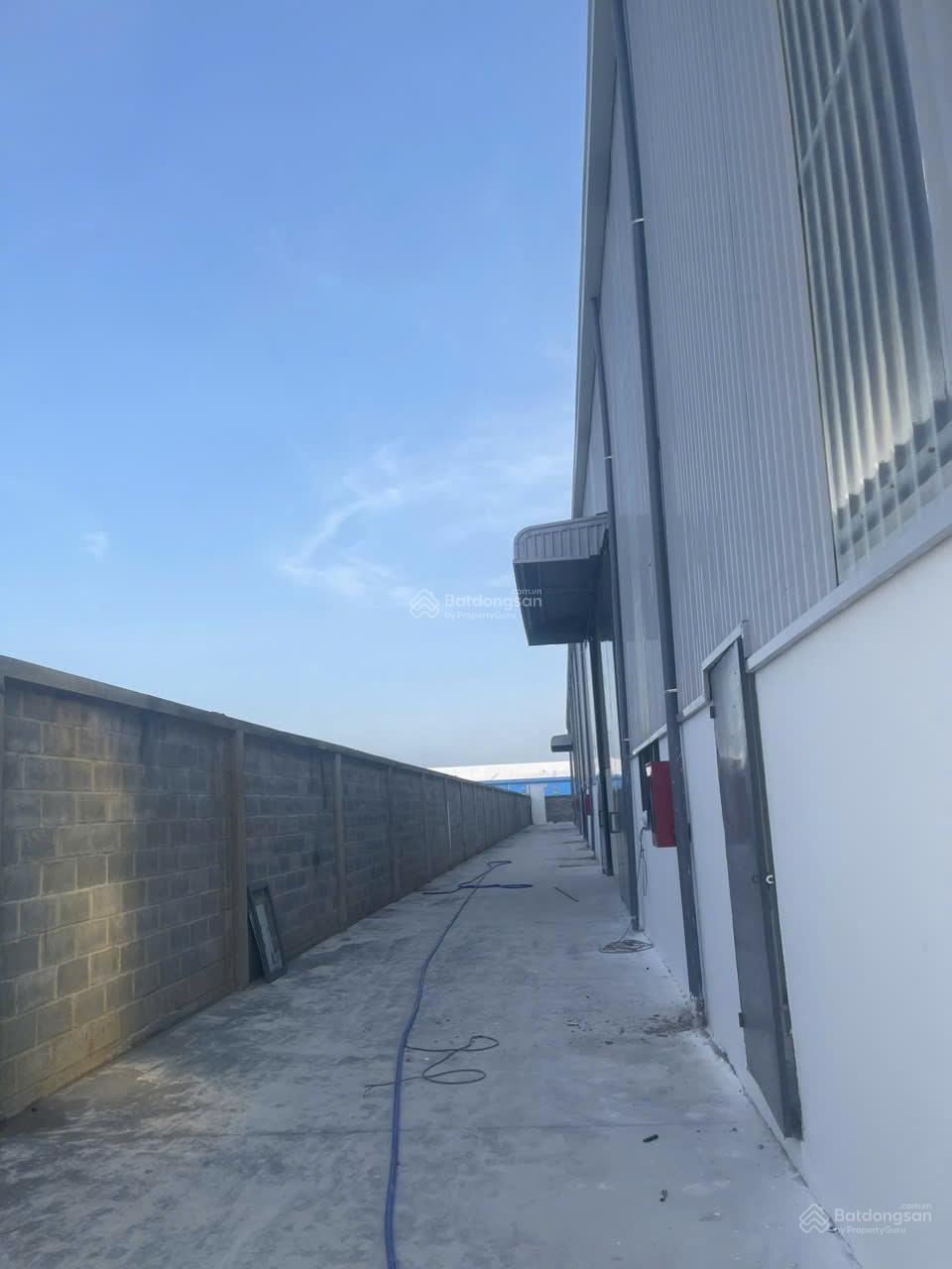 Cho thuê kho xưởng 2.000m² KCN Đức Hòa, Long An - Giá 182 Triệu/Tháng