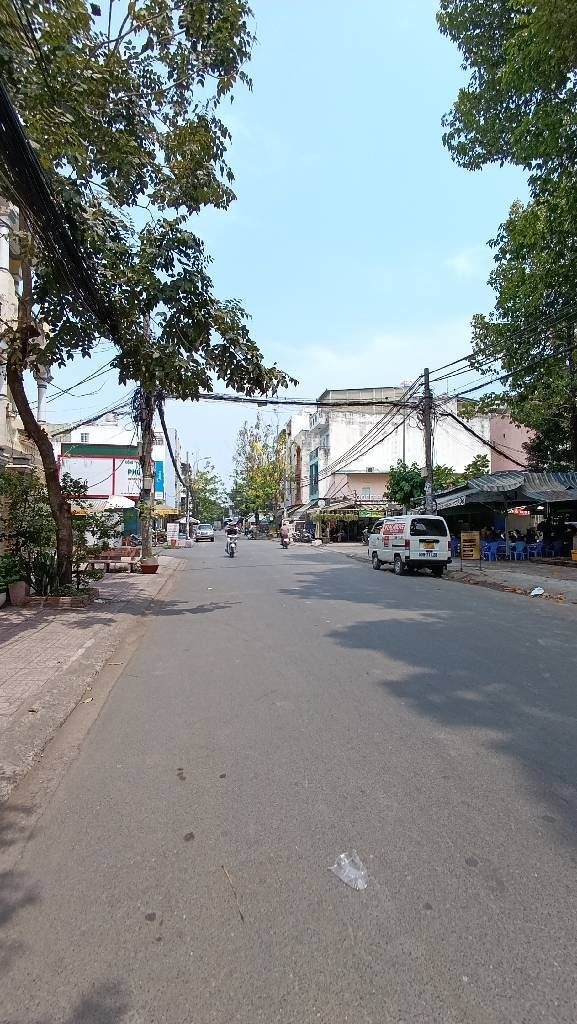 Bán nhà mặt tiền Quận 8 105m² 22.8 tỷ - Vị trí đắc địa kinh doanh ngay!