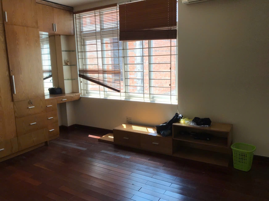 Nhà Riêng Mặt Tiền Trương Văn Bang Thủ Đức 160m² – Vị Trí Đẹp