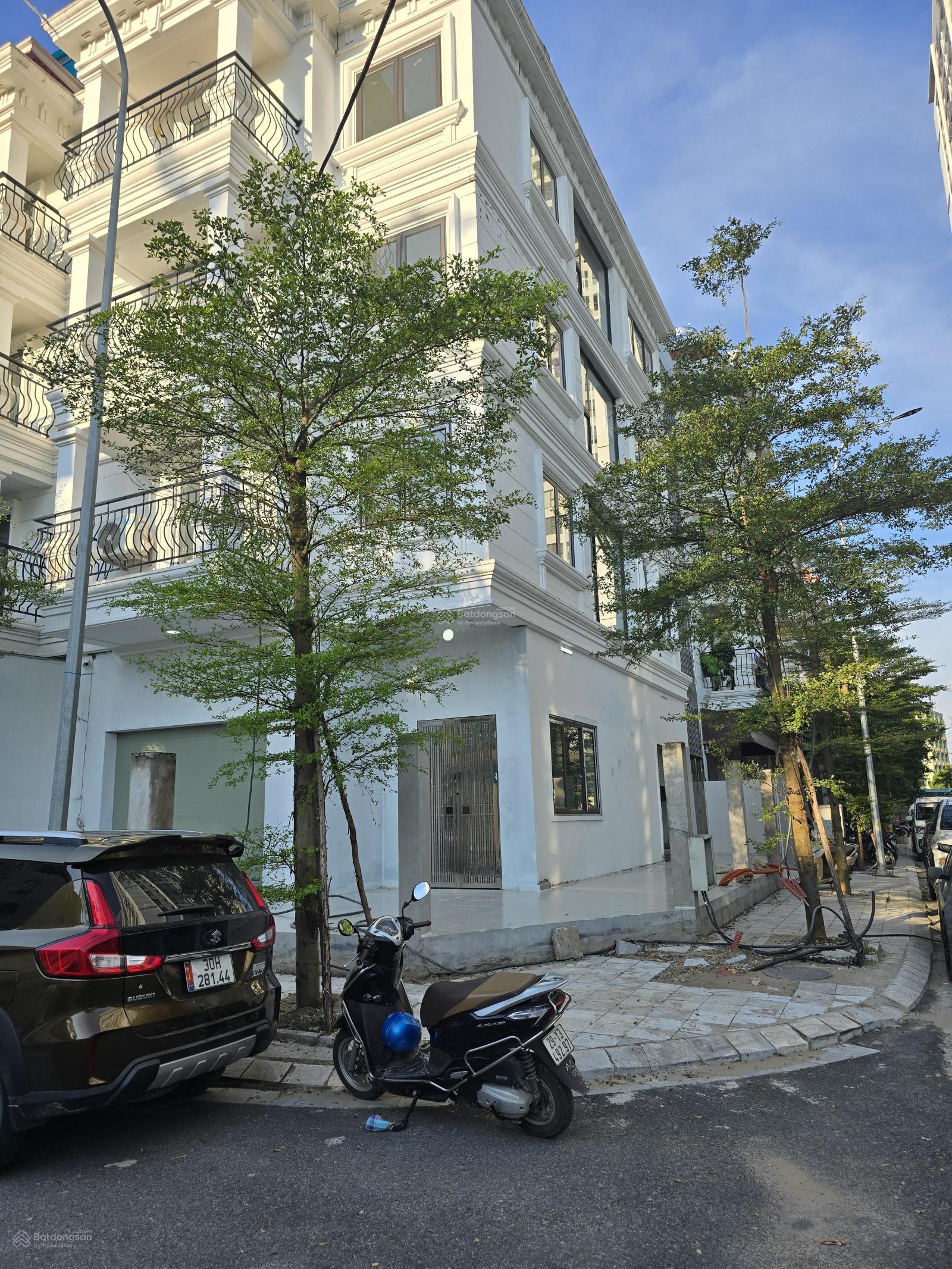 Biệt thự góc Rose Town 79 Ngọc Hồi 165m² - Vị trí đẹp, Sẵn sàng ở ngay!