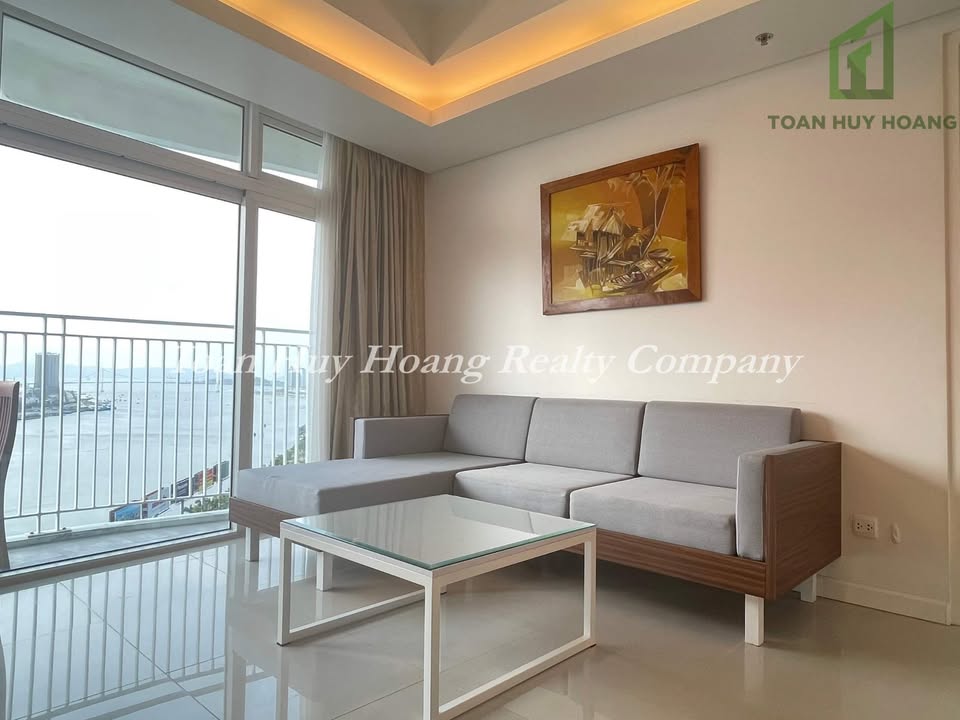 Cho thuê căn hộ Azura Đà Nẵng 96m² - View Sông Hàn, Tiện ích Đầy Đủ