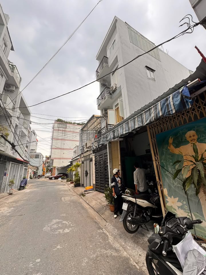 Nhà Phố Vườn Lài Tân Phú 82m² 9.3 tỷ - Mặt tiền kinh doanh sầm uất!