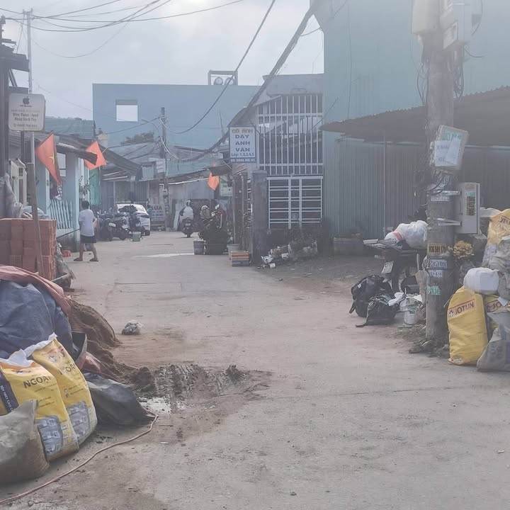 Bán nhà cấp 4 Kiệt Hoàng Văn Thái 71m² giá 3.45 tỷ - Ô tô vào tận nhà!