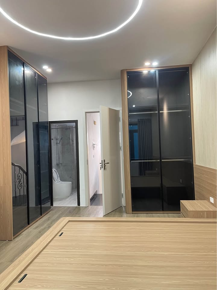 Tòa CHDV Đội Cấn, Ba Đình 60m² - Dòng tiền ổn định 17 phòng!