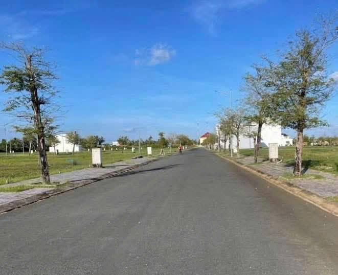 Đất nền Sổ hồng 100m² Hướng Đông Nam - Happy Home Cà Mau