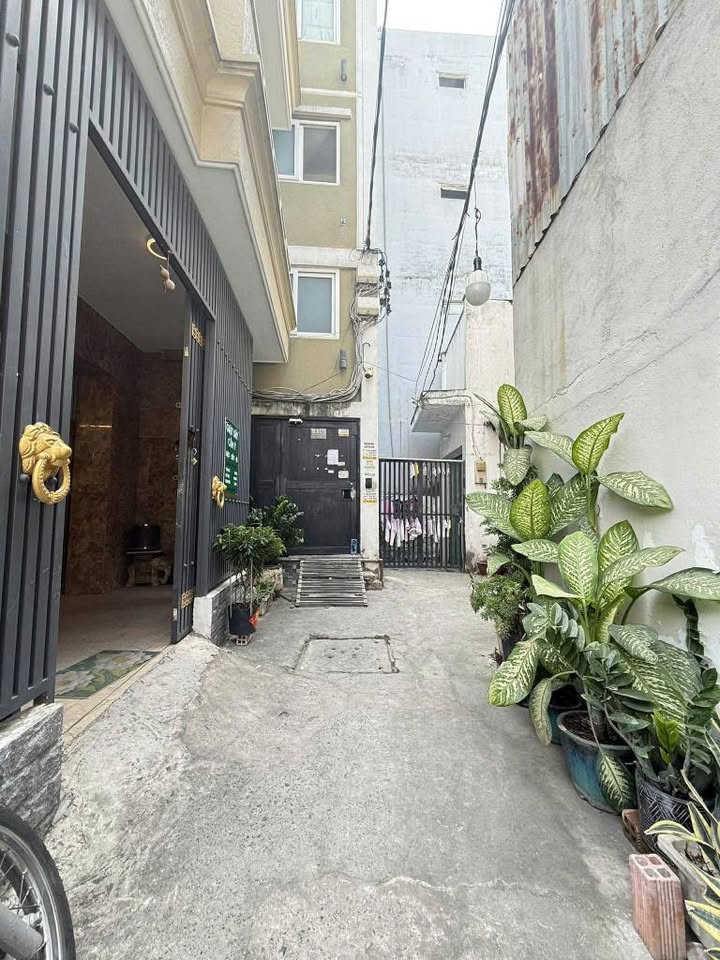 Bán CHDV Quận 7 Huỳnh Tấn Phát 85m² 7.79 tỷ - Dòng tiền ổn định!