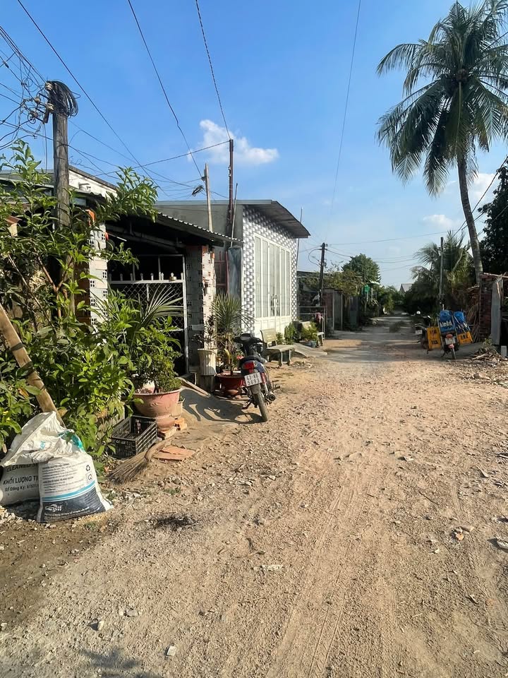 Đất nền Bàu Năng, Tây Ninh 67m² giá 300 triệu - Giá tốt hiếm có!