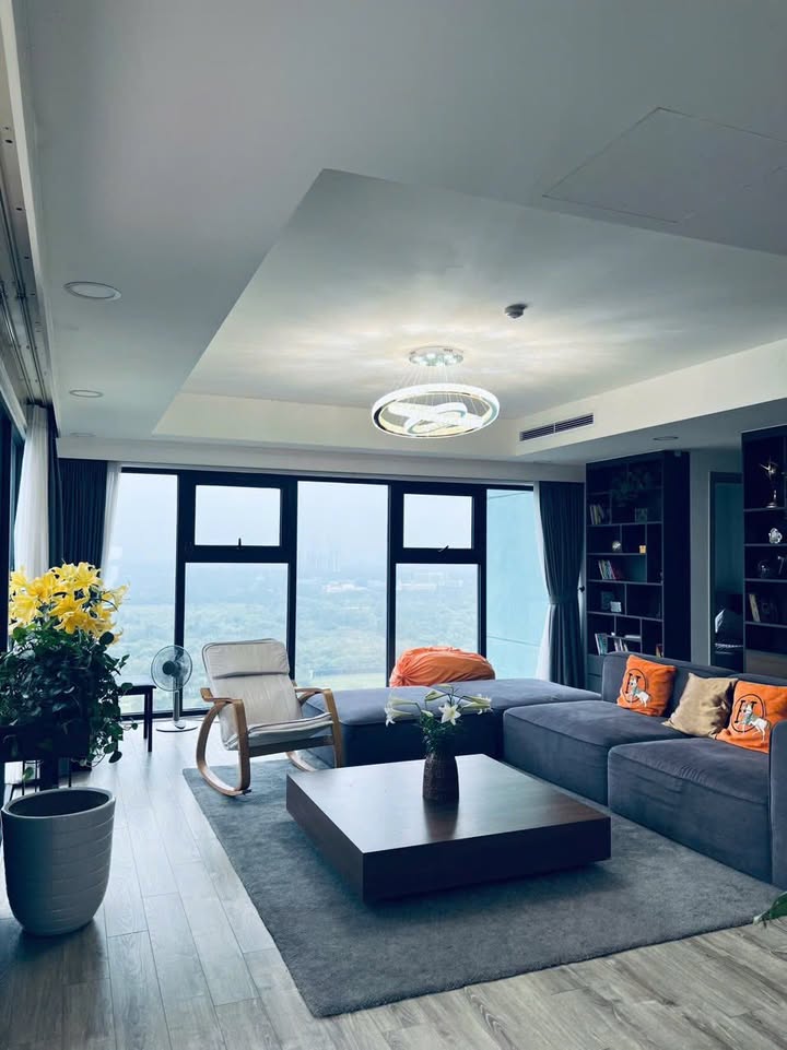 Căn hộ Ecopark 158m² - View golf, full nội thất, vào ở ngay!