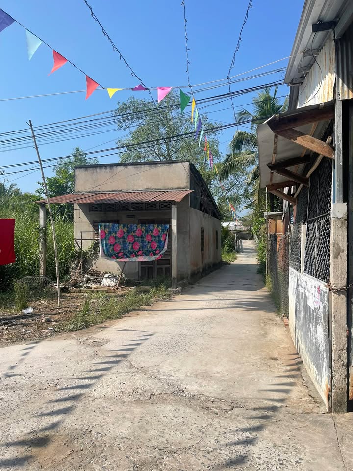 Đất nền Giai Xuân 185m² - Góc 2 mặt tiền, sổ đỏ, giá 750 triệu!