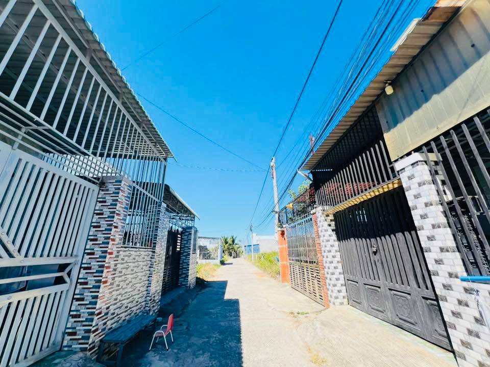 Đất nền Hàm Thắng 200m² giá 1.7 tỷ - Sổ đỏ chính chủ!