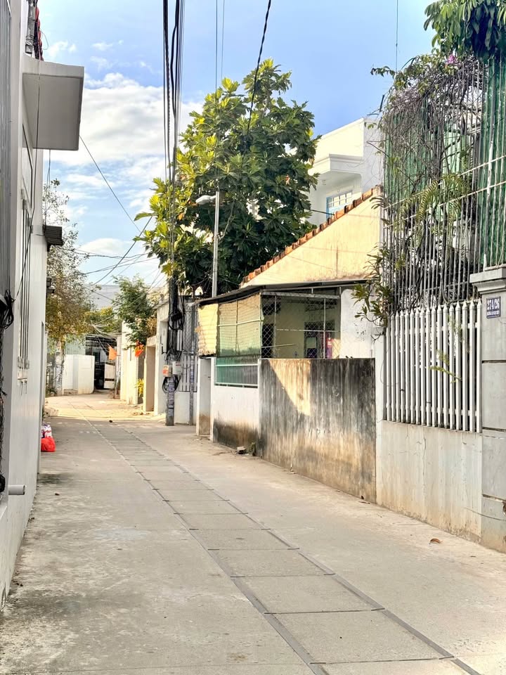 Đất Nền TĐC Ngọc Hiệp - 64m² - Giá 1.98 Tỷ - Sổ Đỏ Sẵn Sàng