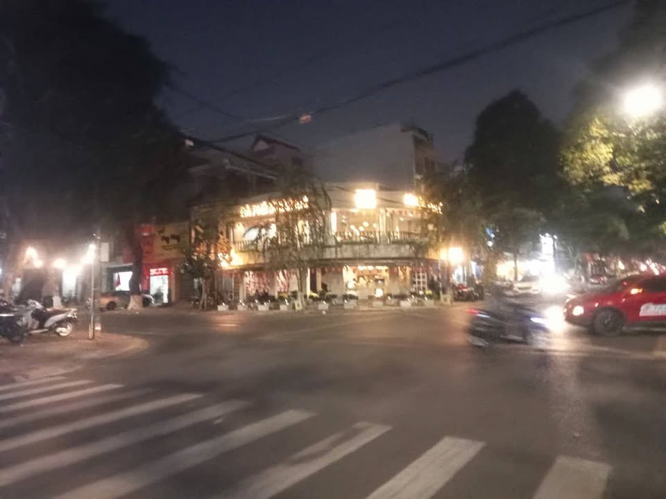 Nhà phố mặt tiền Hoàng Diệu 64m² giá 14 tỷ - Mặt tiền kinh doanh đắc địa