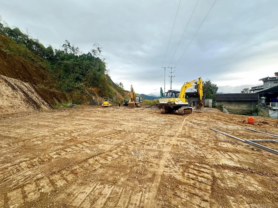 Lô Đất Sơn Hà, Bảo Thắng 2000m² - Xây dựng tự do, chỉ 4 tỷ!