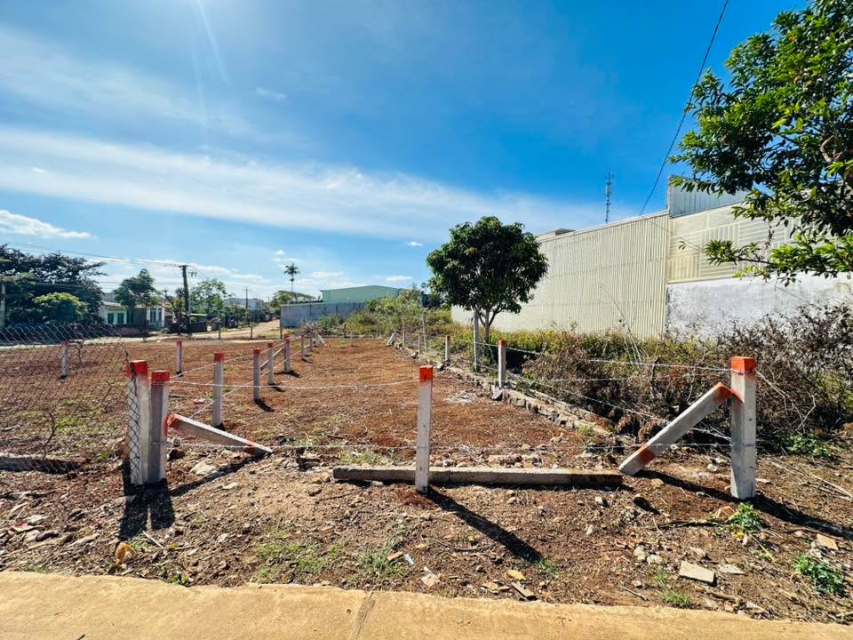 Đất nền Hẻm 66 Lý Chính Thắng, Pleiku 96.9m² - Sổ đỏ chính chủ