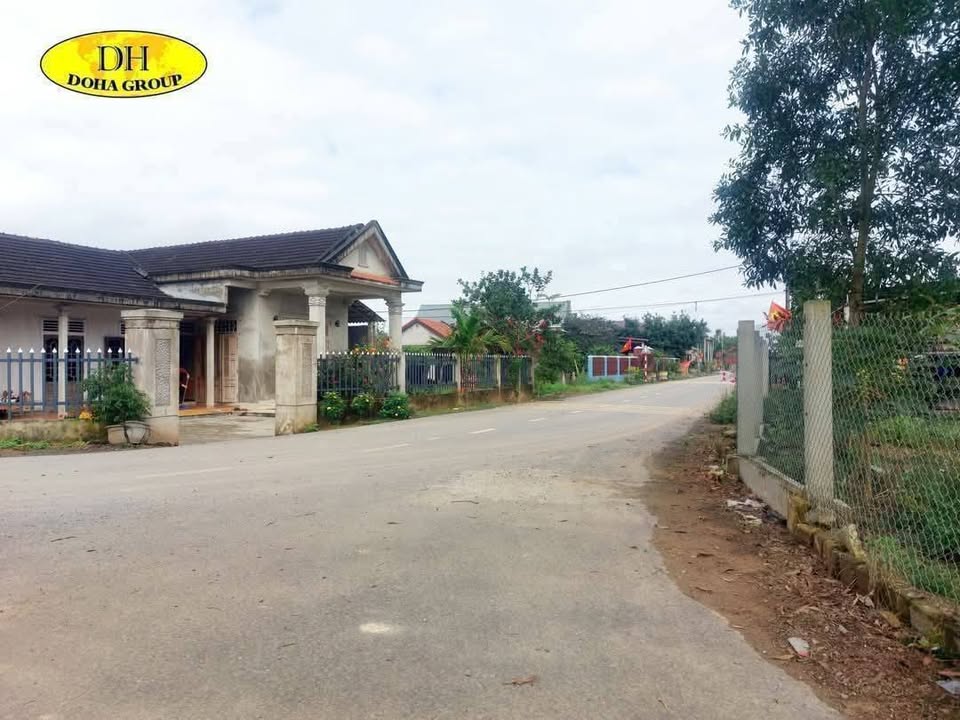 Đất nền Cam Chính, Cam Lộ 125m² - 4 tỷ - Sát sân golf, sổ đỏ ngay!