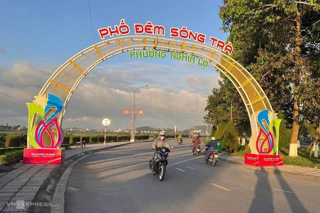 Nhà Mặt Tiền Tôn Đức Thắng, Quảng Ngãi - 120m² View Sông, Sổ Đỏ