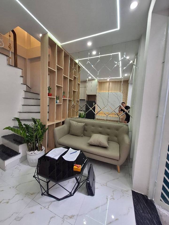 Nhà riêng Minh Khai, Hai Bà Trưng 20m² - Full nội thất, ở ngay!