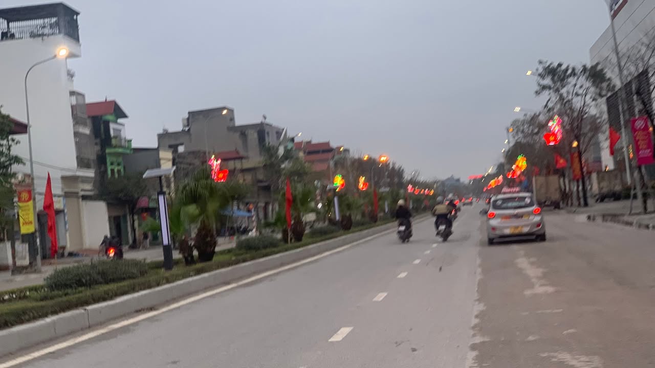 Nhà Phố Lê Hữu Tựu, Đông Anh 100m² - Mặt Tiền Kinh Doanh Đỉnh Cao!