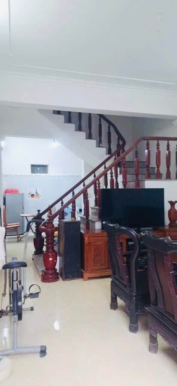 Nhà 3 Tầng 45m² Nguyễn Tuân, TP. Hải Dương - Chỉ 2.1 Tỷ, Ô Tô Đỗ Cửa