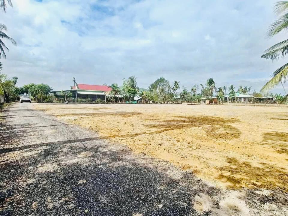 Đất nền Cát Hanh, Phù Cát 148.7m² - Sổ hồng chính chủ, tiềm năng tăng giá!