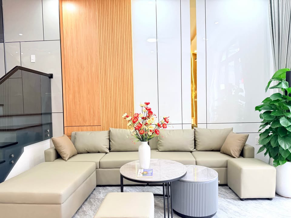 Nhà 3 Tầng 70m² Ngay ĐH Sư Phạm Đà Nẵng - Ô Tô Thoải Mái