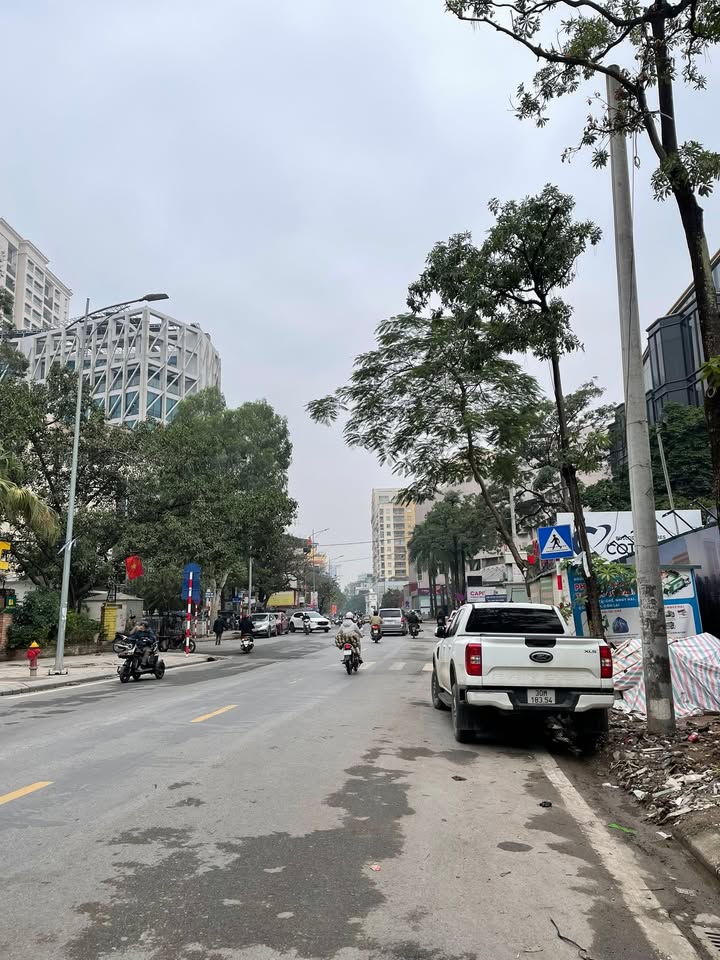 Nhà 36m² Vạn Bảo, Ba Đình - 5PN, Sổ Đỏ Chính Chủ Giá 9.75 Tỷ