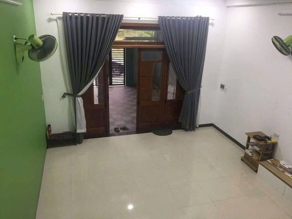 Cho thuê nhà 2 tầng mặt tiền 100m² tại Nhơn Hòa, Núi Thành - Kinh doanh/Ở tốt