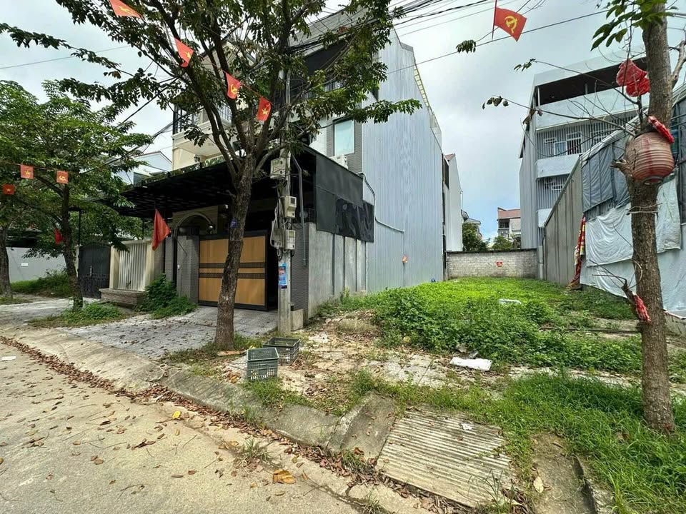 Mặt tiền Trần Quý Kiên, Huế - 117m² kinh doanh đắc lợi, giá 5.1 tỷ