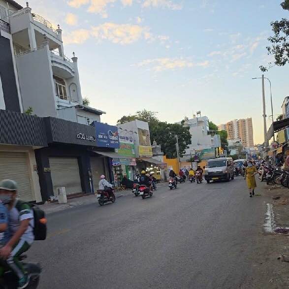 Nhà Tân Bình 19m² - 2PN, Sổ Hồng, Giá Dưới 3 Tỷ - Sẵn Sàng Vào Ở!