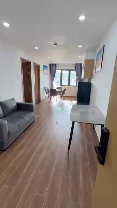 Căn hộ 2PN Nguyễn Thiện Kế, Sơn Trà - Full nội thất, Ban công lớn